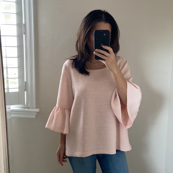 Calvin Klein bell sleeve top - Picture 3 of 9